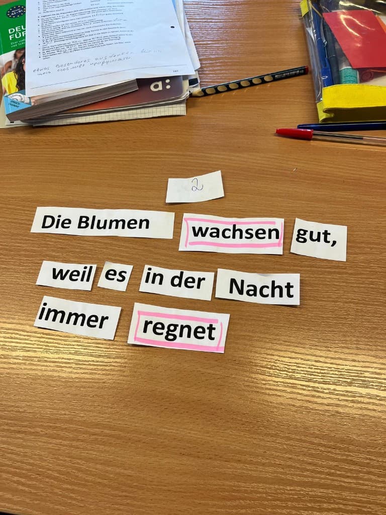 Wortpuzzle auf dem Tisch